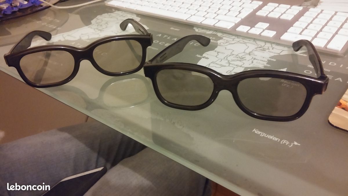 2 paires de lunettes 3 D (2 x 2 ) (image 1)
