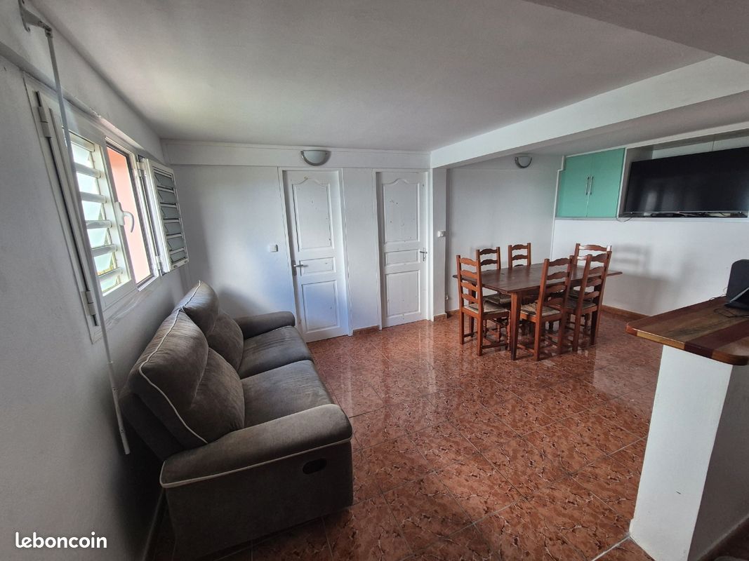 Appartement 2 pièces 50 m² · à Rivière-Pilote · 50 m² · 730 €