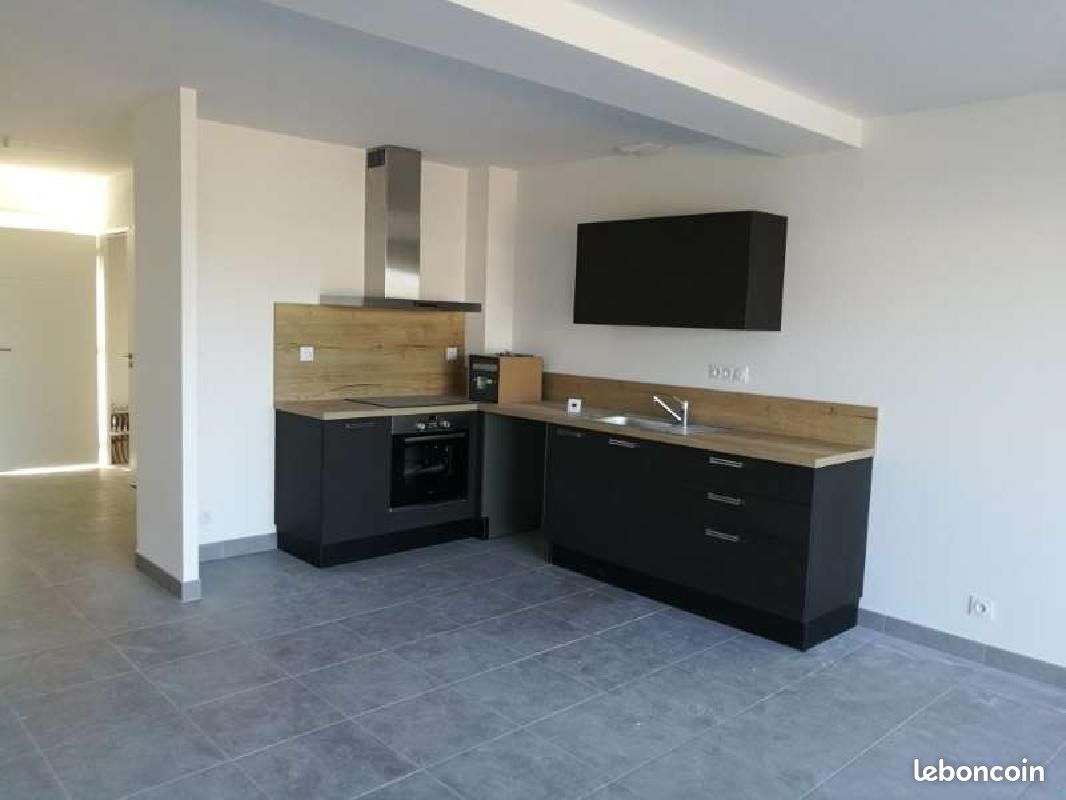 Maison 4 pièces 94 m² · à Trélazé · 94 m² · 990 €/mois