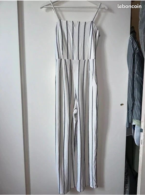 Combinaison Rayée Blanche – One Clothing – Taille S – Neuf Avec étiquettes