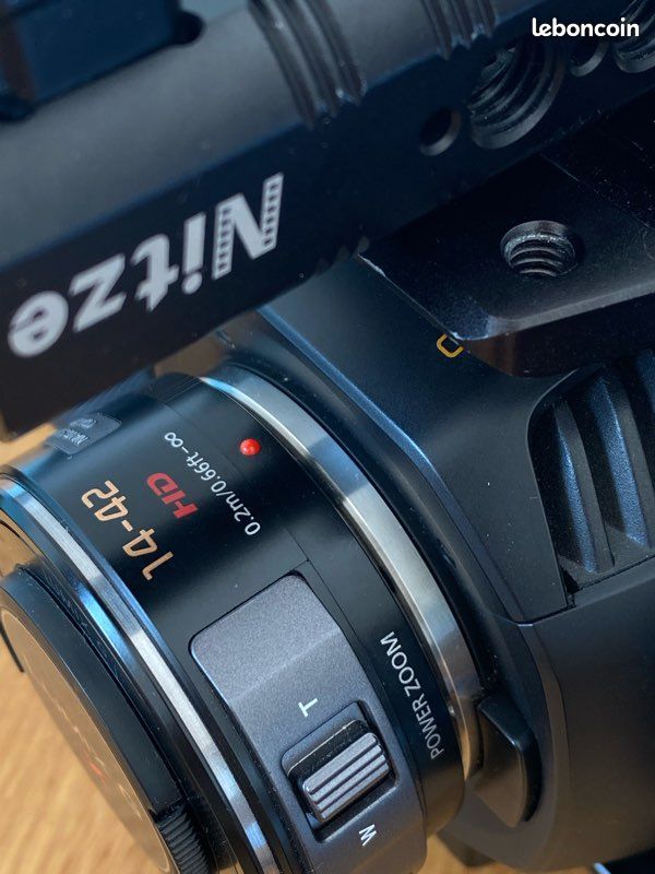 BMPCC 4k + objectif 14-42 Lumix + batterie SmallRig + cage Nitze +sac Foca (image 2)