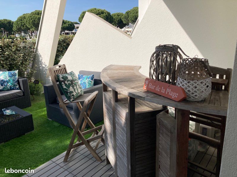 La grande Motte Couchant Beau studio meublé avec grande terrasse (image 6)