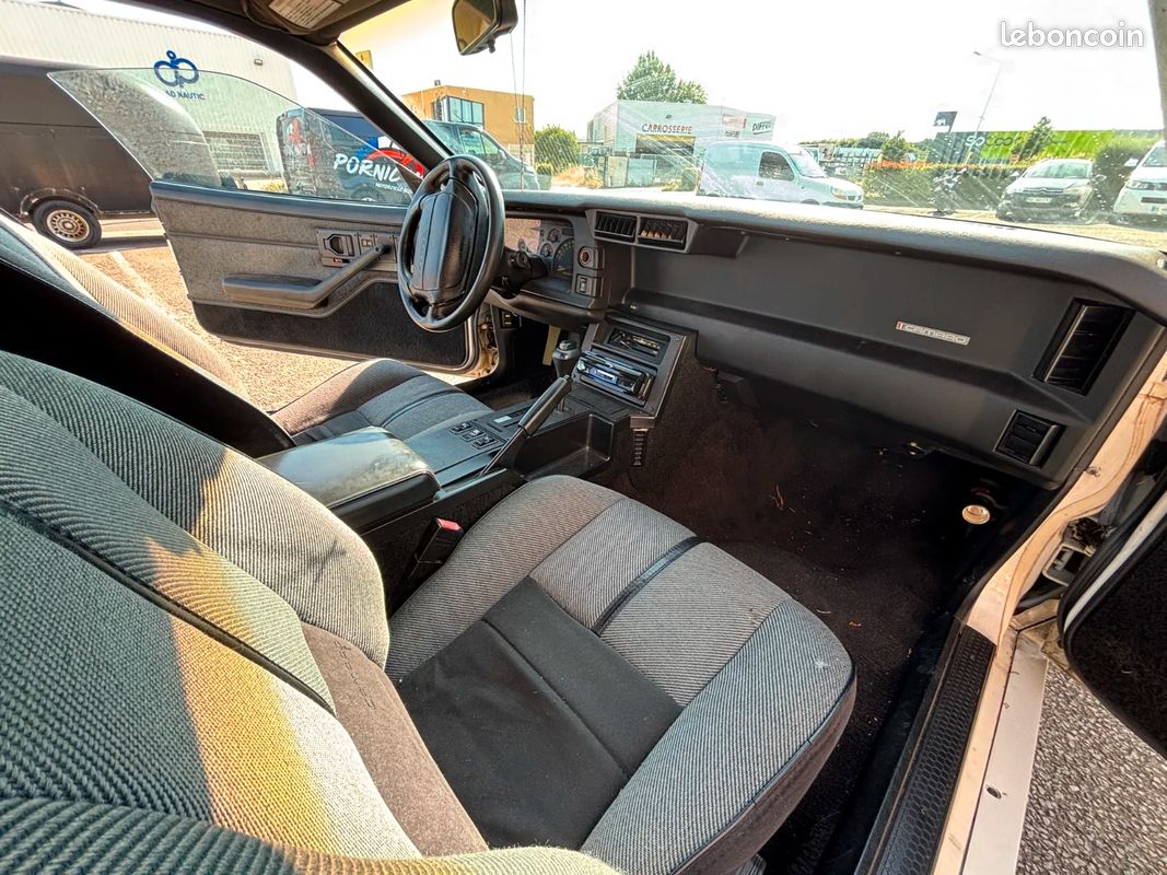 Chevrolet camaro v8 5.0l zf28 boite auto / jantes hurricane / cg collection (image 17)