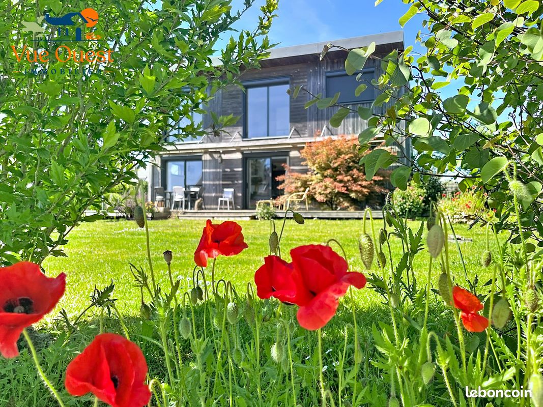 Maison 5 pièces 115 m² · à Nostang · 115 m² · 389 250 €