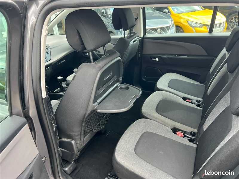 Citroën SpaceTourer C4 GRAND 1.5 BLUEHDI 130 BUSINESS (image 4)