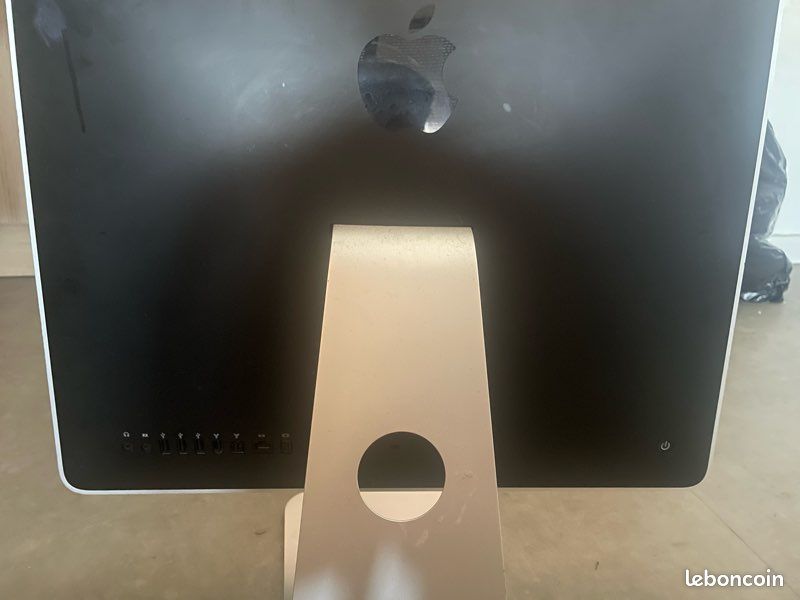 IMac (image 4)