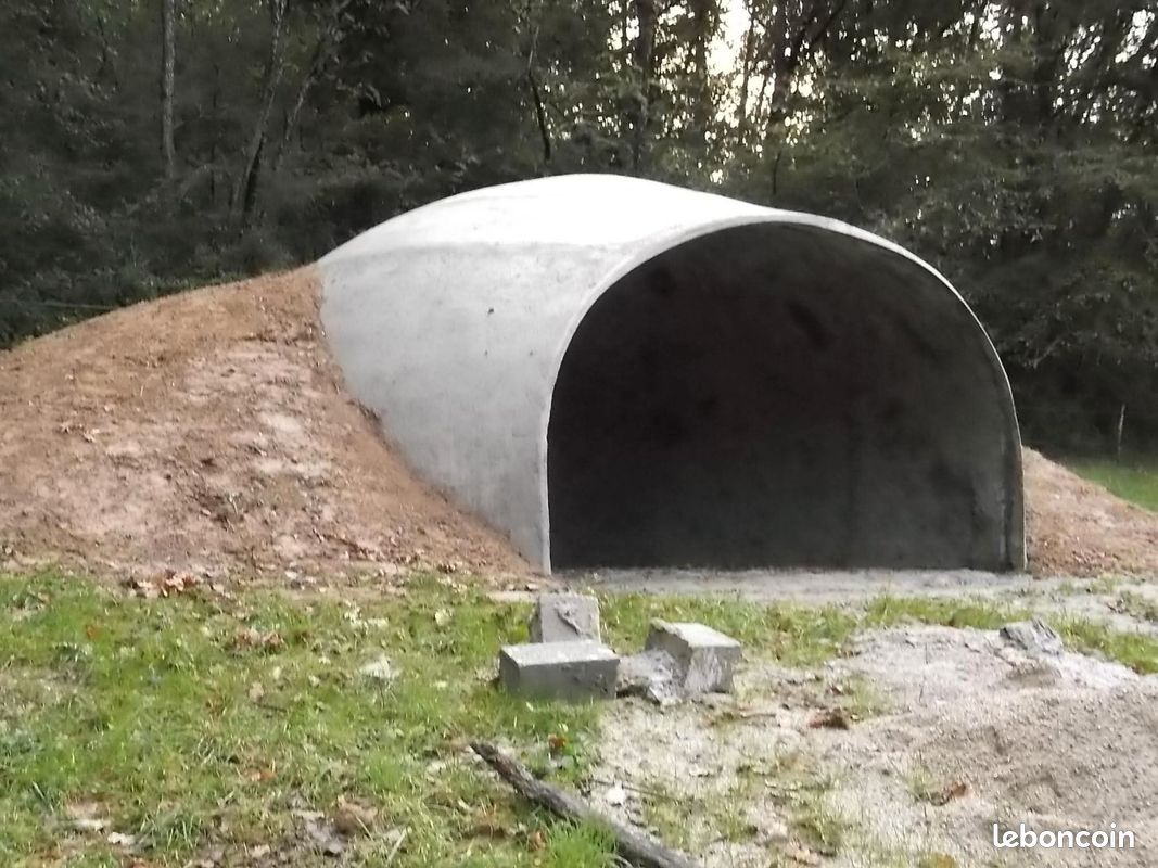 Anticyclone Habitat (image 1)