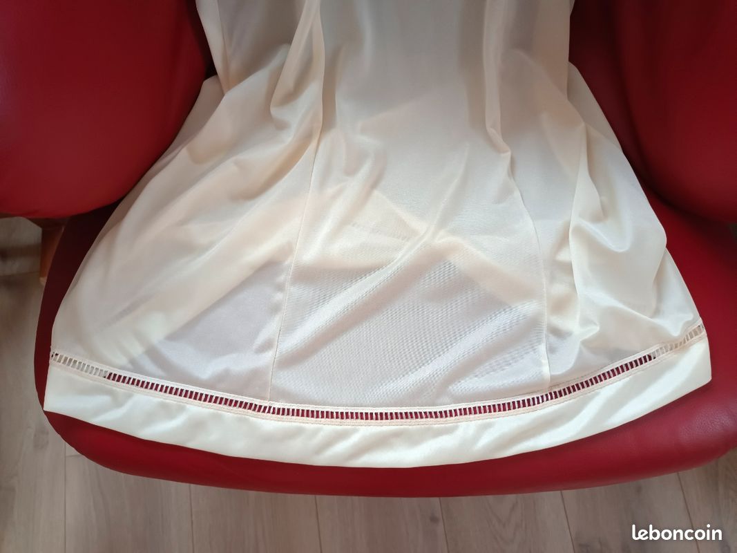 Combinaison Vintage Dentelle Polvamide Nylon - Taille 40 - Couleur Vanille - Lot D'une Pièce