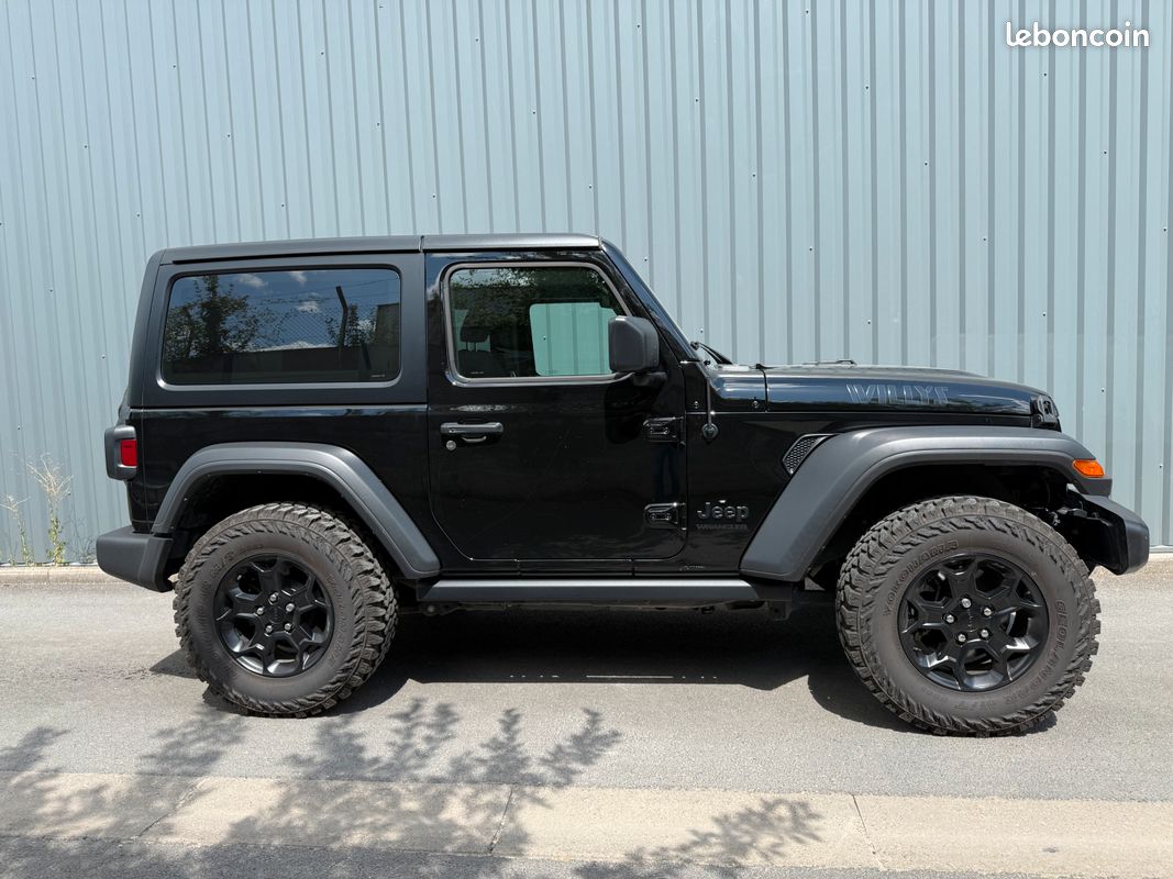 Jeep wrangler edition willys 2.0l 272ch 2 places tva recuperable (image 2)