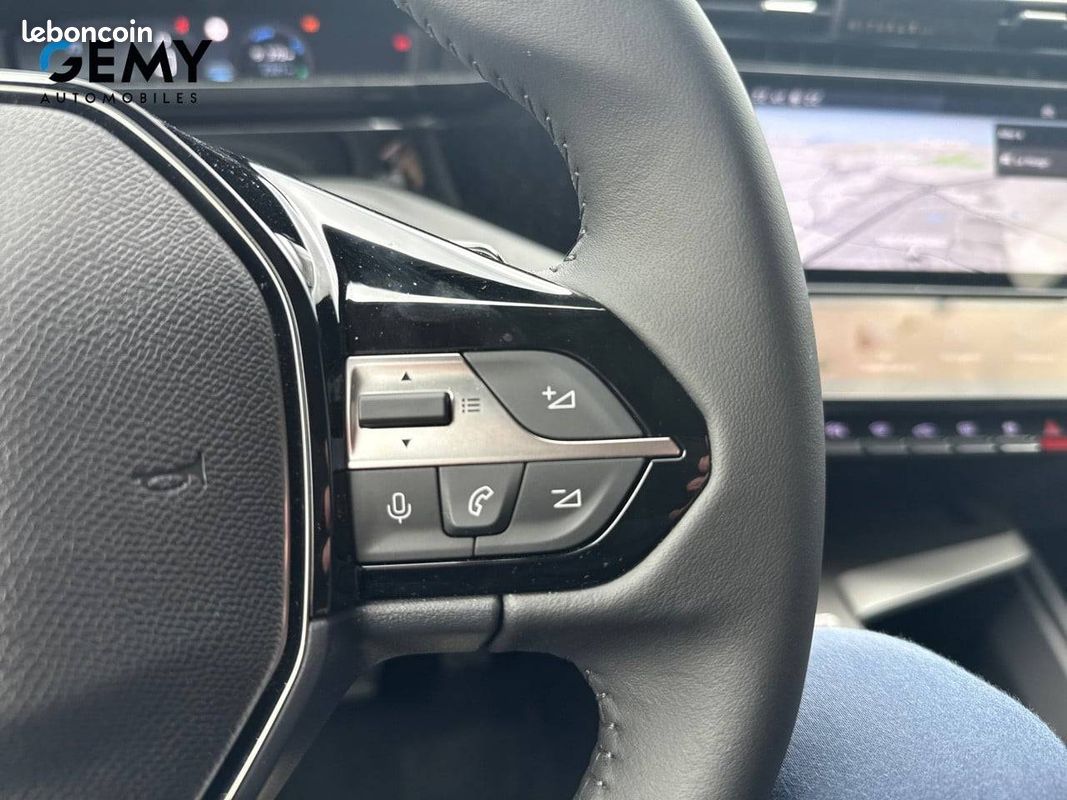 PEUGEOT 308 Hybrid 145 e-DCS6 Allure (image 19)