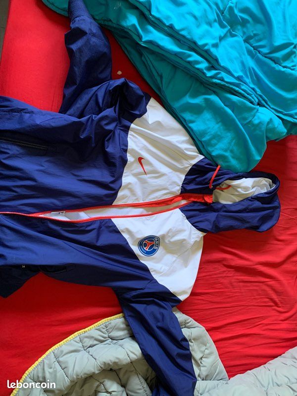 Veste PSG (image 2)
