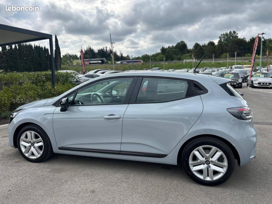 Renault Clio V E-Tech full hybrid 145 ch GSR2 Evolution (image 3)