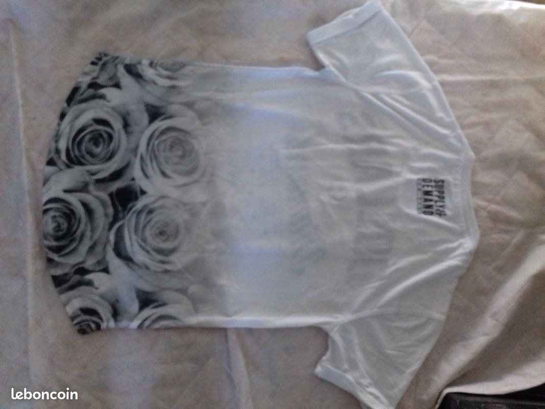 T shirt homme marque Supply and demand taille S (image 2)