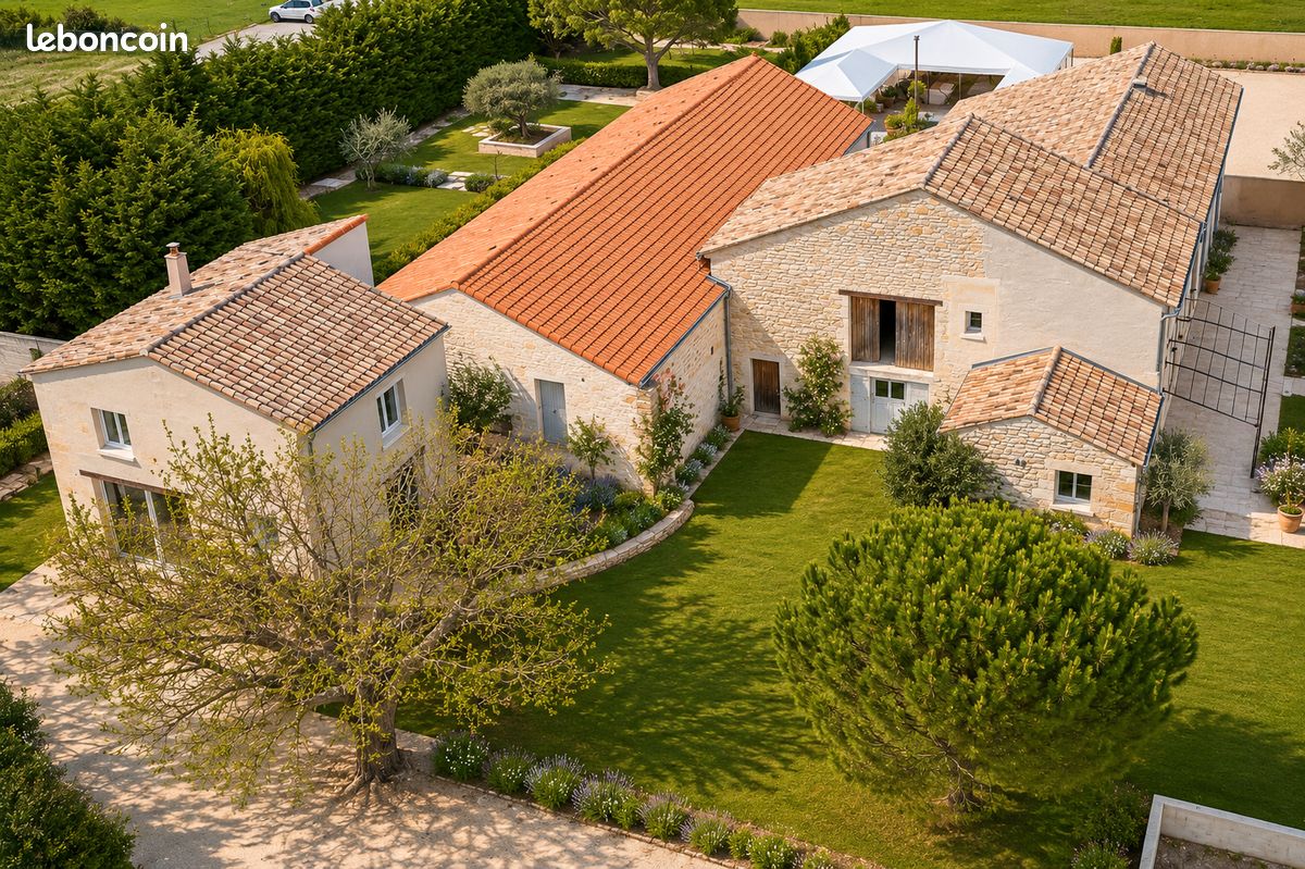 Maison 11 pièces 580 m² · à Saint-Alexandre · 580 m² · 1 095 000 €