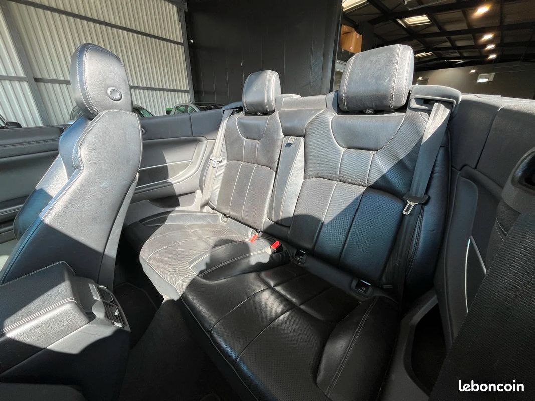 Land rover range rover evoque cabriolet 2.0 td4 180 cv 4wd bva9 hse + sièges à mémoire chauffants + bluetooth + caméra de recul + meridian (image 12)