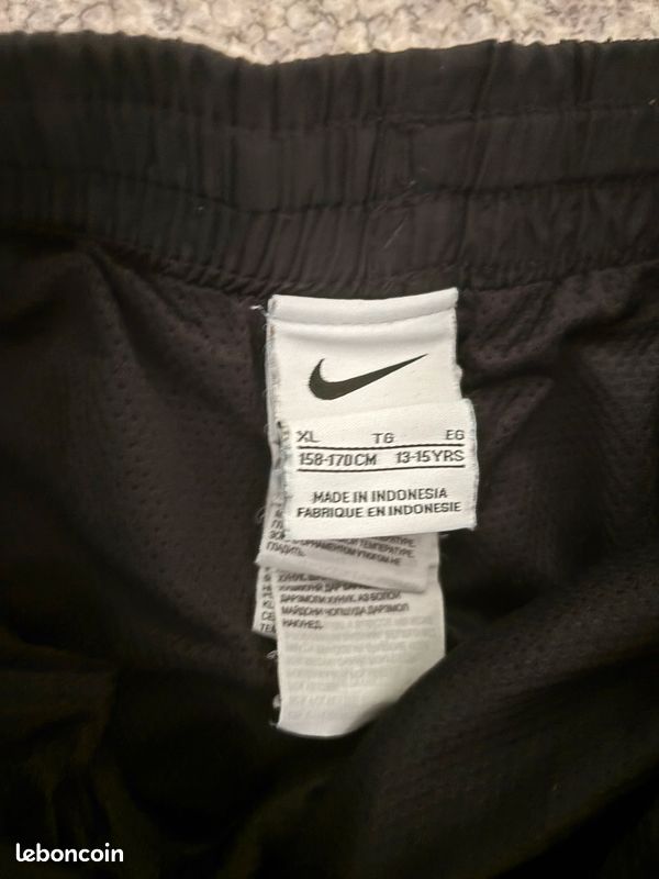 Short Nike acheté sur jd (image 2)