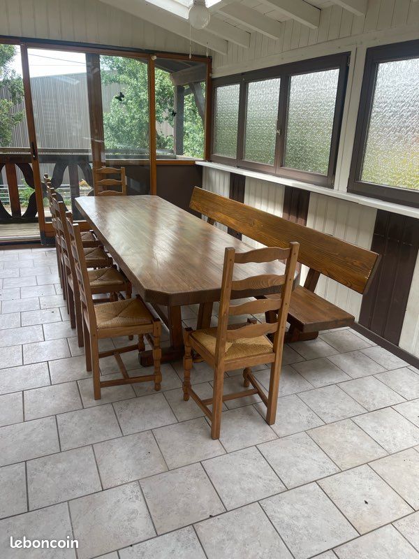 Table en bois longueur 3 ml (image 1)