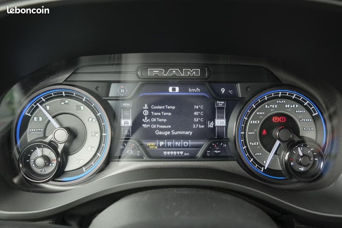 Dodge RAM 1500 Limited Widebody LPG 5.7 V8 HEMI 401 ch 4x4 – Harman Kardon – Air Suspension (image 19)