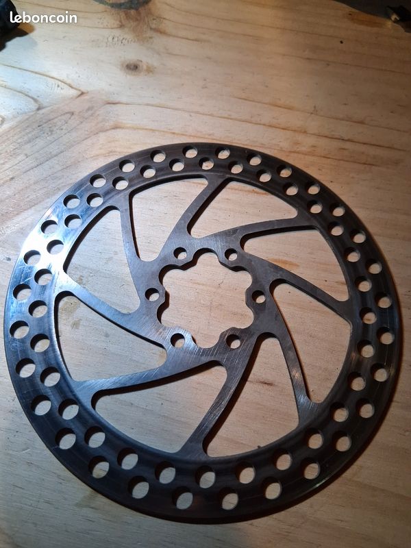 Disque de frein VTT Tektro 160 mm Équipements vélos