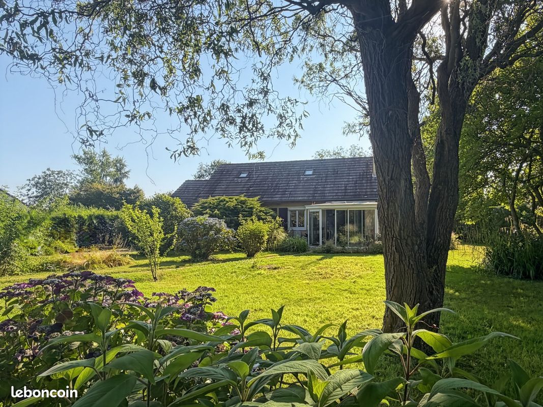 Maison 6 pièces 132 m² · à Bertreville-Saint-Ouen · 132 m² · 230 000 €