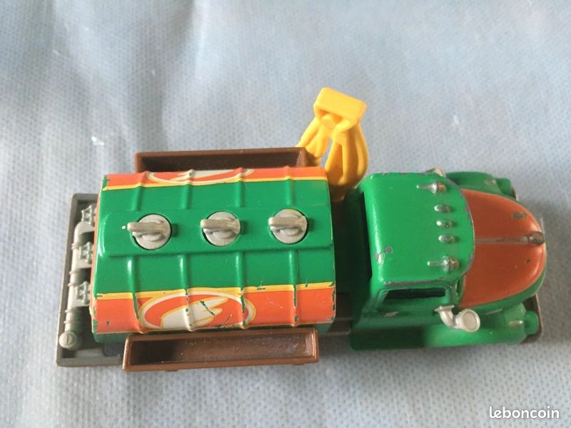 BING O 0 RARE WAGON CITERNE 1025 TOLE TRAIN ELECTRIQUE