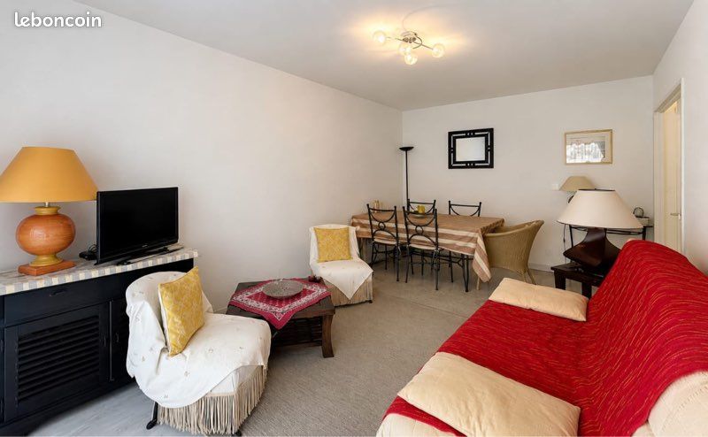 Appartement 3 pièces 70 m² · à Menton · 70 m² · 1 300 €