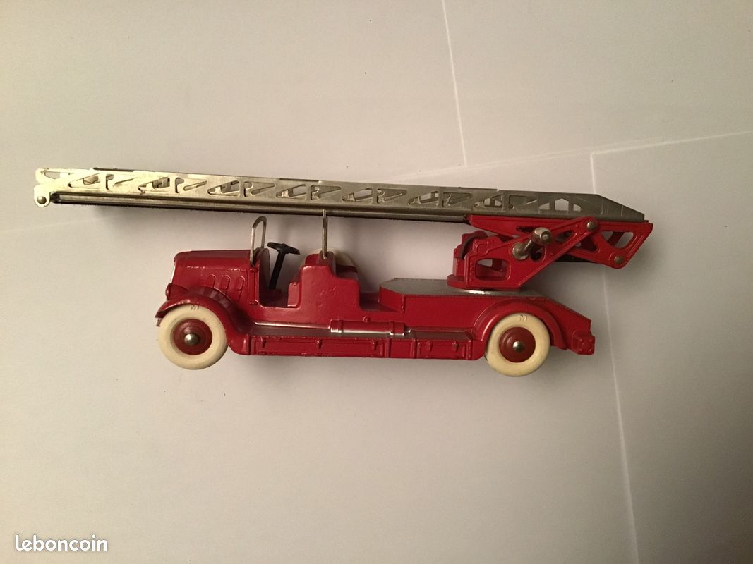 POUR DINKY TOYS 32D DELAHAYE POMPIER Elastique d