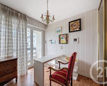 Appartement 330 000 € - 81 m²