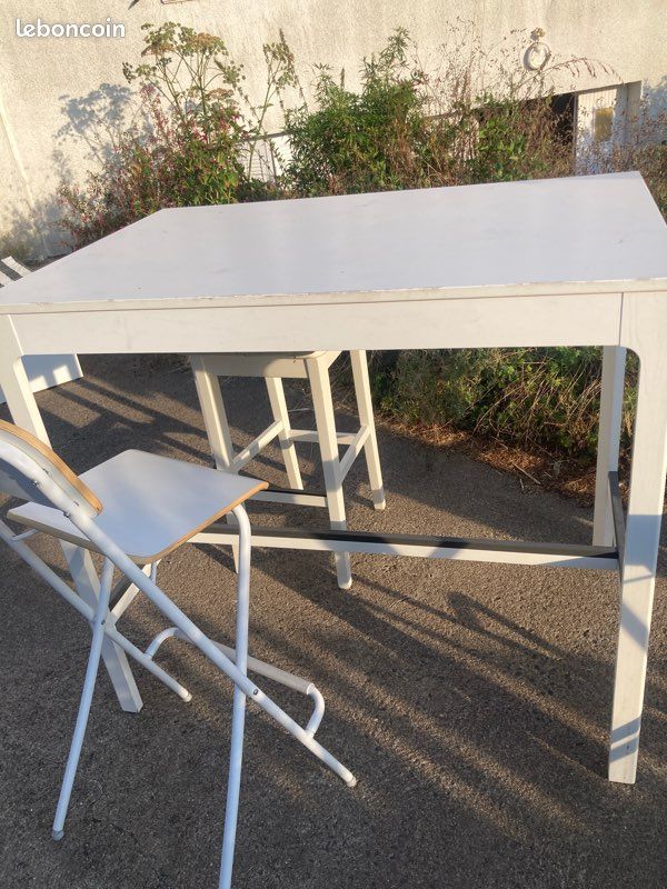 Table bar (image 3)