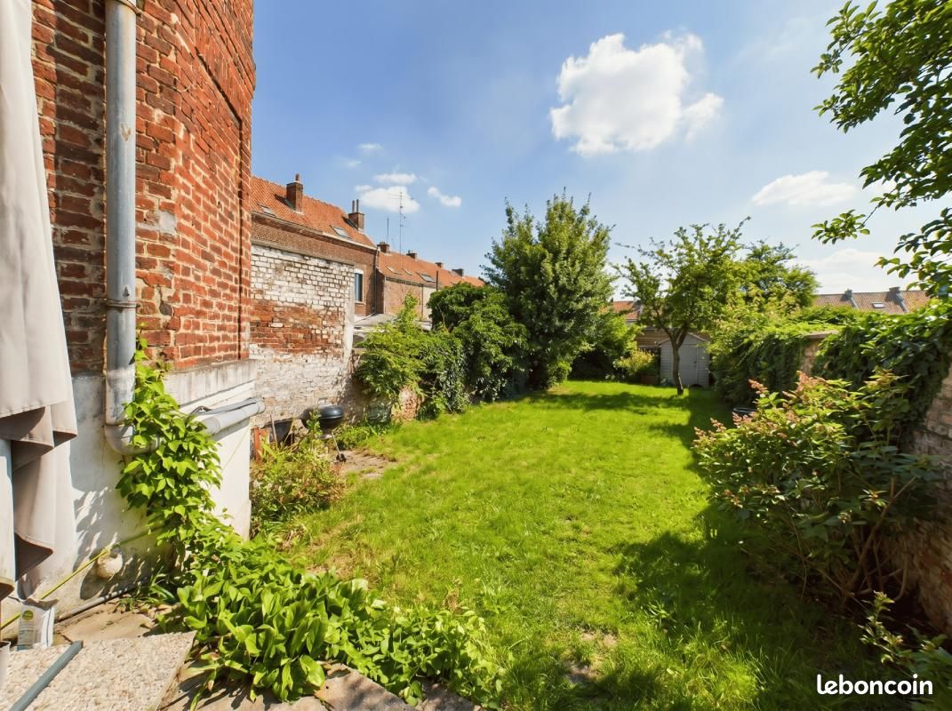 Maison 9 pièces 240 m² (image 7)