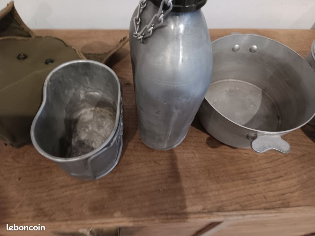 LOT DE 3 gamelle aluminium lunch box militaire ou civil EUR 20,00 - FR