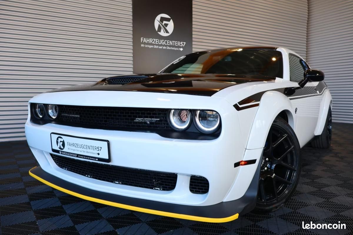Dodge Challenger R/T HEMI 5.7L/ WIDE BODY/CIEL ÉTOILÉ (image 1)