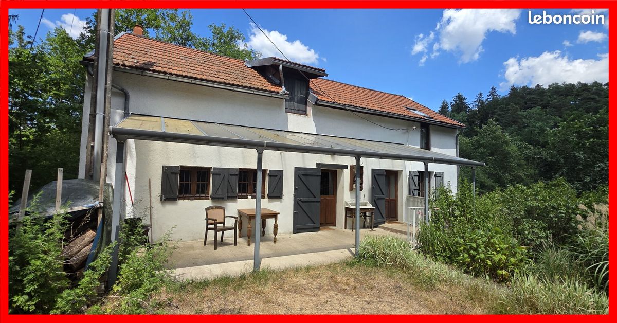 Maison 5 pièces 100 m² · à Le Mayet-de-Montagne · 100 m² · 169 000 €
