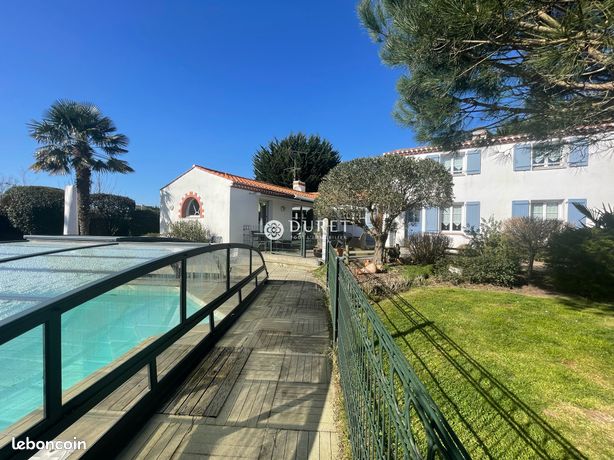 Propriété 6 pièces 205 m²