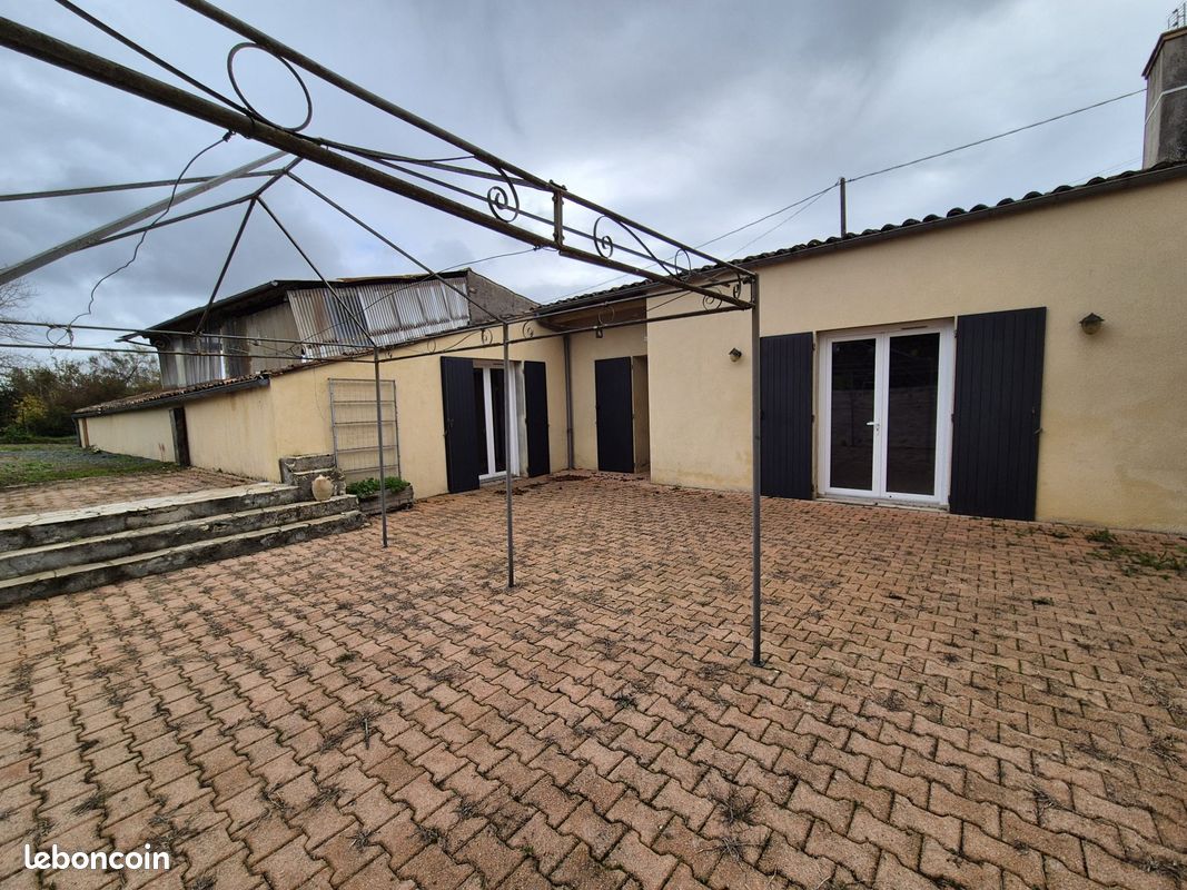 Maison 4 pièces 110 m² · à Saint-Félix · 110 m² · 168 000 €