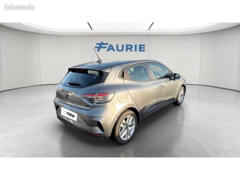 Renault Clio E-Tech full hybrid 145 ch GSR2 Evolution (image 5)