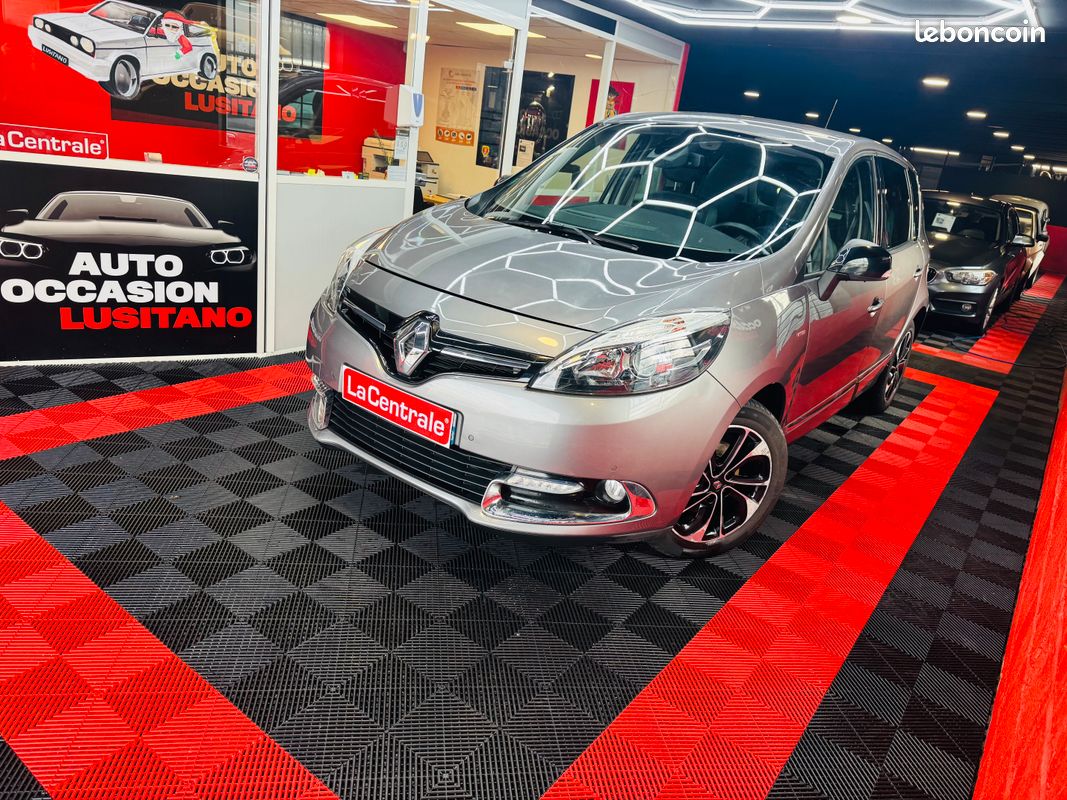 Renault scenic iii (2) 1.2 tce 130 energy bose edition 5pl (image 1)