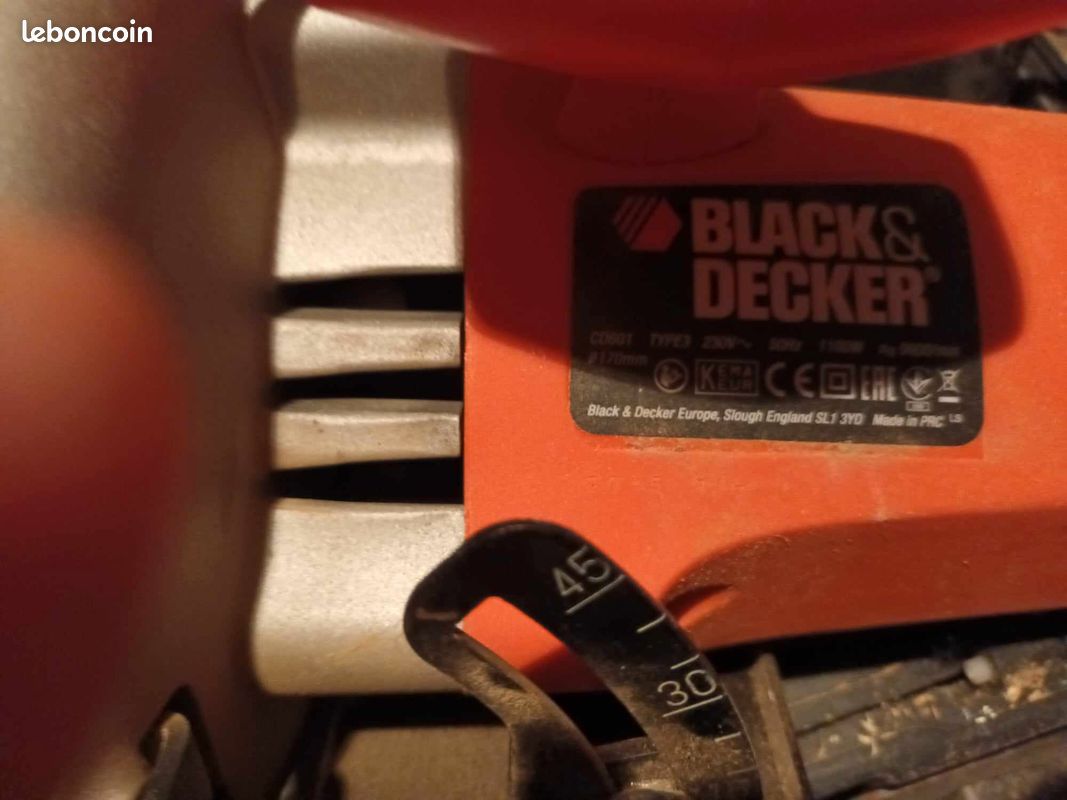 Scie circulaire BLACK et DECKER (image 2)
