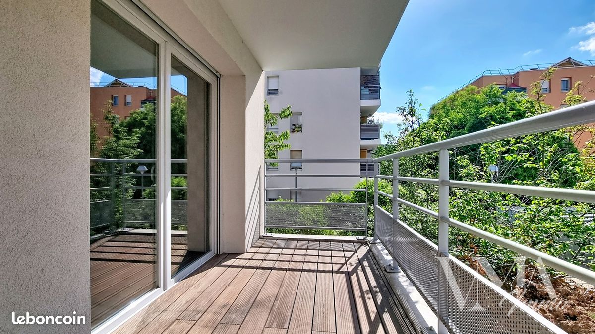 Appartement 4 pièces 71 m² · à Oullins-Pierre-Bénite · 71 m² · 195 000 €