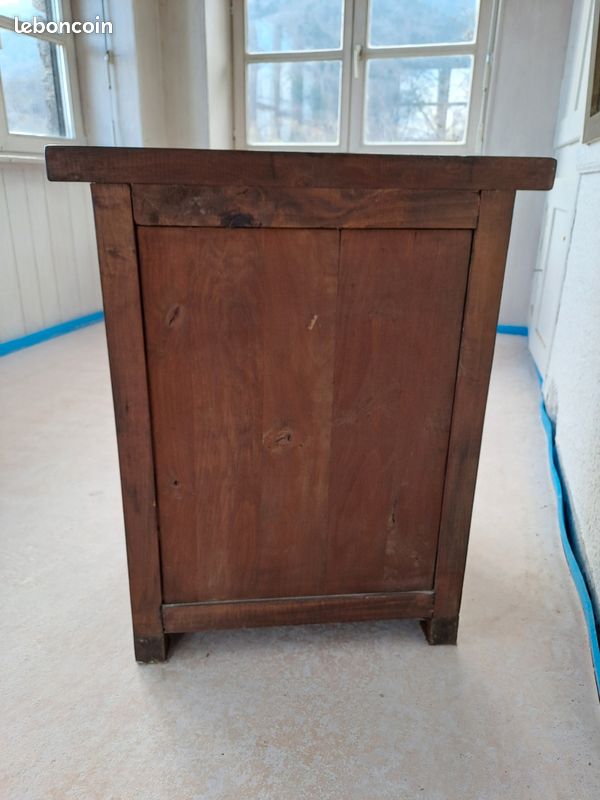 Superbe meuble ancien type coffre en bois massif (image 7)