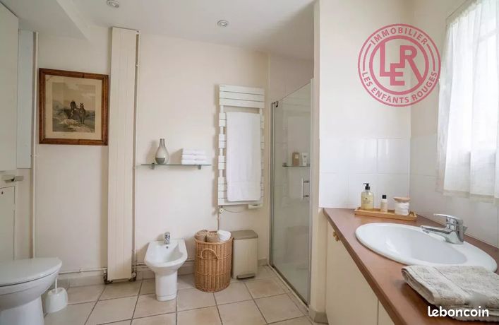 Maison 5 pièces 161 m² — 8