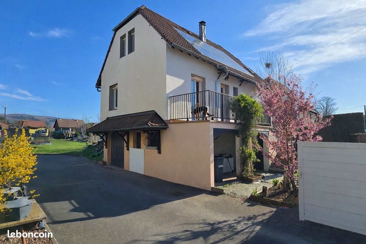 Maison 5 pièces 94 m² · à Étueffont · 94 m² · 222 000 €