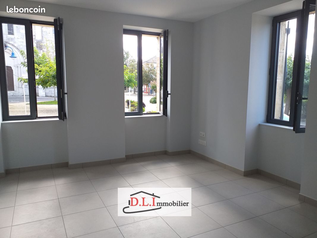 Appartement 1 pièce 24 m² · à Montesquieu · 24 m² · 399 €/mois