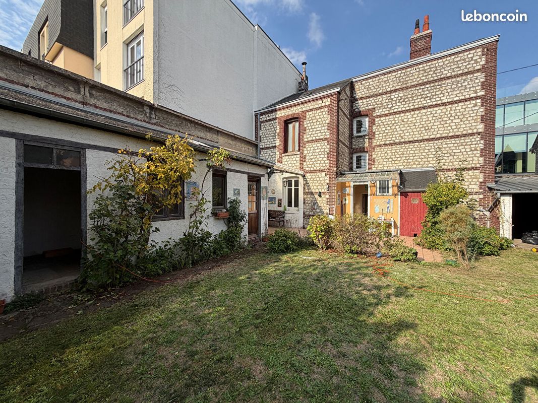 Maison 6 pièces 132 m² · à Rouen · 132 m² · 299 500 €