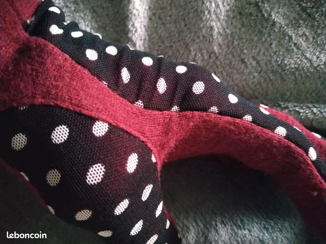 Gants maille bordeaux et pois blancs (image 4)