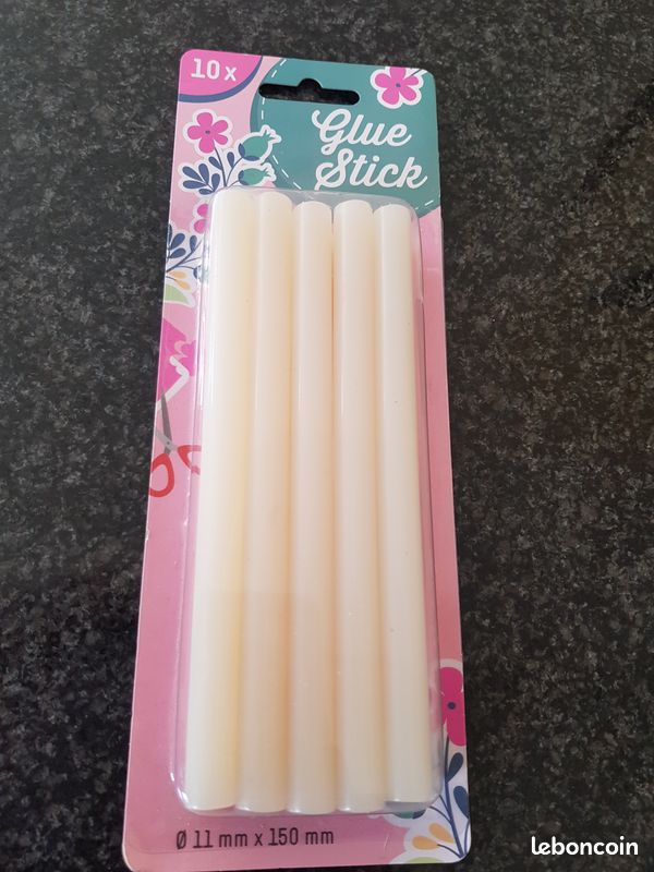 Pistolet à colle neuf avec support + 10 bâtons de glue gun (image 8)