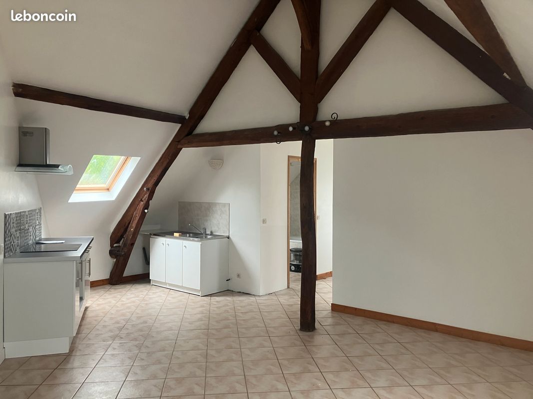 Immeuble 7 pièces 126 m² · à Claye-Souilly · 126 m² · 330 000 €
