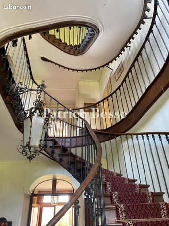 Château 20 pièces 600 m² — 9