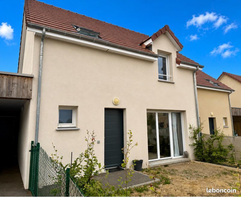 Maison 4 pièces 85 m² · à Petiville · 85 m² · 195 000 €