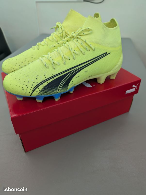 Chaussures crampons foot Puma ULTRA PRO MATCH FG/AD pointure 40